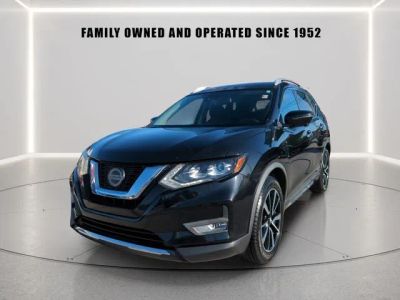2018 Nissan Rogue — side profile view
