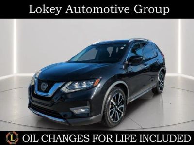 2018 Nissan Rogue SL in Magnetic Black — front three-quarter view