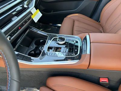 2026 BMW X5 — photo 25 view