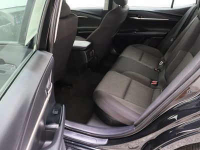 2025 Toyota Camry FWD - Photo 27