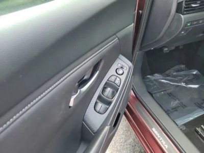 2024 Nissan Sentra — photo 9 view