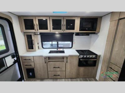 2027 Grand Design Imagine XLS - Photo 17