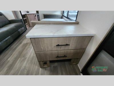 2027 Grand Design Imagine XLS - Photo 24