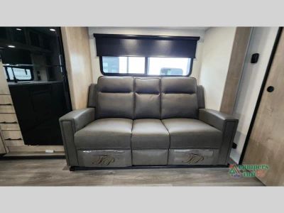 2027 Grand Design Imagine XLS - Photo 33