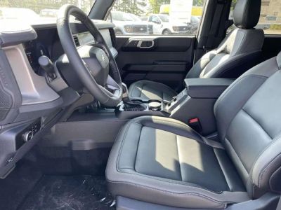 2026 Ford Bronco — photo 13 view