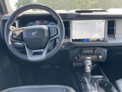 2026 Ford Bronco — photo 10 view