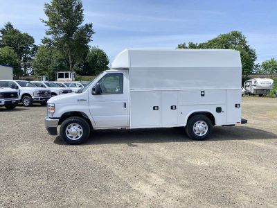 2026 Ford E-Series Cutaway — side profile view