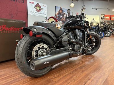 2026 Indian Motorcycle Scout Sixty Bobber Black Metallic - Photo 4
