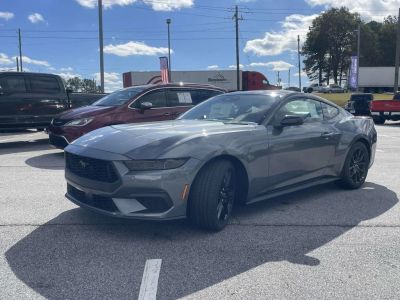 2026 Ford Mustang - Photo 24