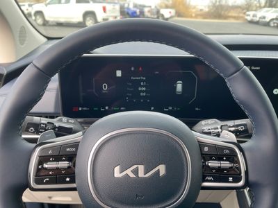 2026 Kia Carnival Hybrid — photo 10 view