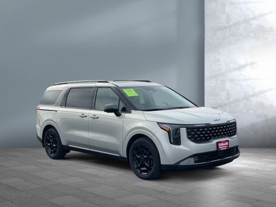 2026 Kia Carnival Hybrid — photo 8 view