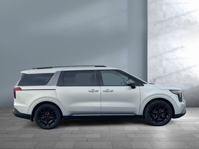 2026 Kia Carnival Hybrid — photo 7 view