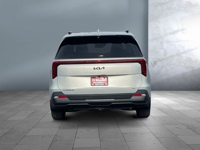 2026 Kia Carnival Hybrid — detail view