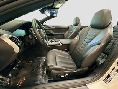 2026 BMW 8 Series - Photo 17