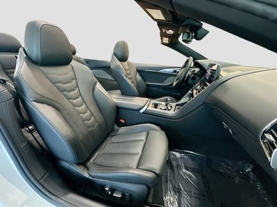 2026 BMW 8 Series - Photo 25