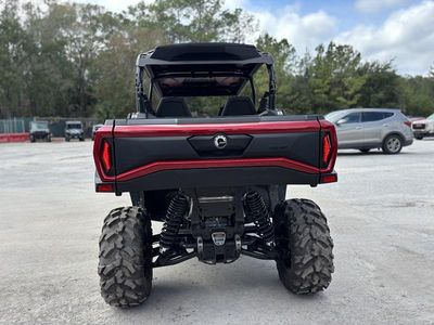 2025 Can-Am Commander MAX XT 700 - Photo 5