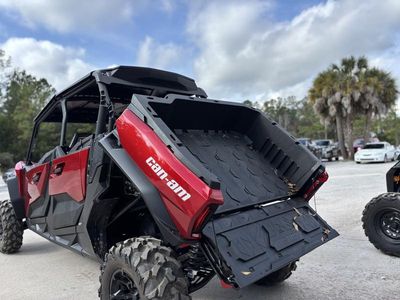 2025 Can-Am Commander MAX XT 700 - Photo 8