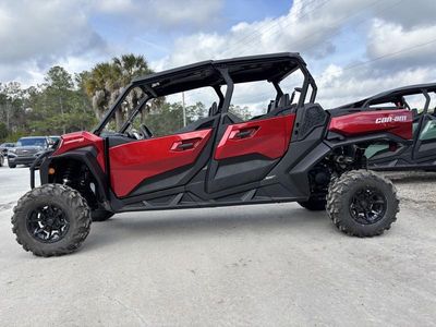 2025 Can-Am Commander MAX XT 700 - Photo 7