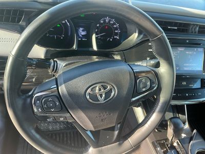 2015 Toyota Avalon Hybrid - Photo 13