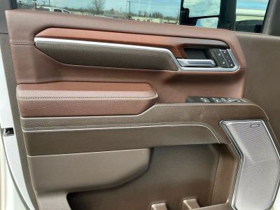 2024 GMC Sierra 3500HD — photo 15 view