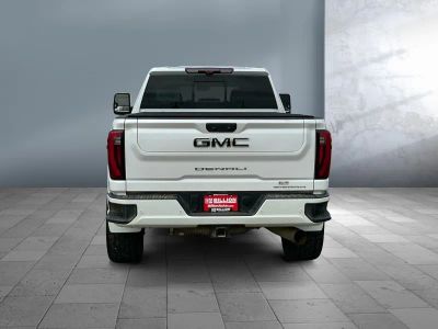 2024 GMC Sierra 3500HD — detail view