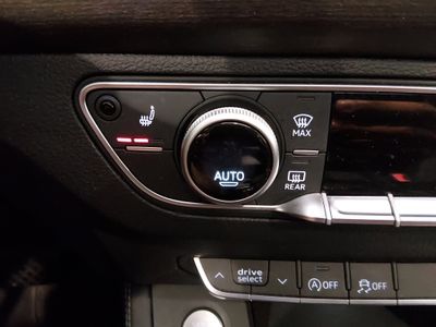 2024 Audi Q5 - Photo 17