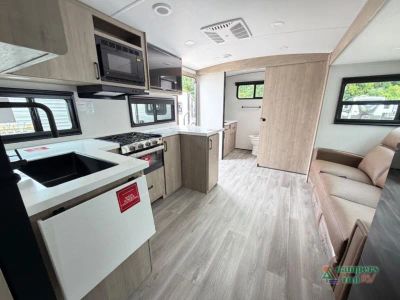 2026 Grand Design Imagine - Photo 8