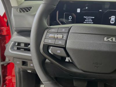 2025 Kia K4 — photo 16 view