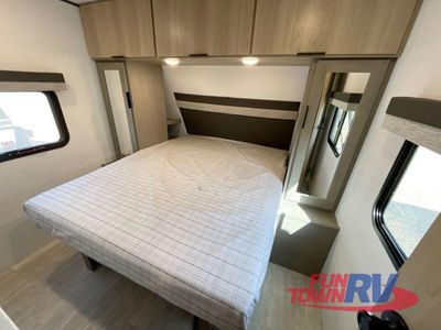 2025 Dutchmen RV Kodiak - Photo 34