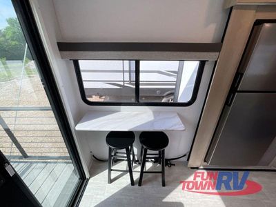 2025 Dutchmen RV Kodiak - Photo 19