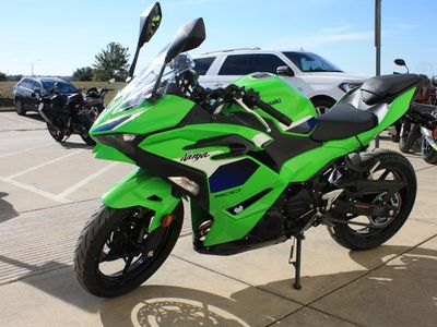 2026 Kawasaki EX500HTFAN - Photo 2