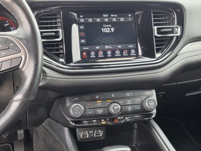 2023 Dodge Durango — photo 9 view