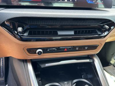2026 BMW 4 Series — photo 21 view