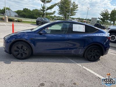 2024 Tesla Model Y - Photo 17