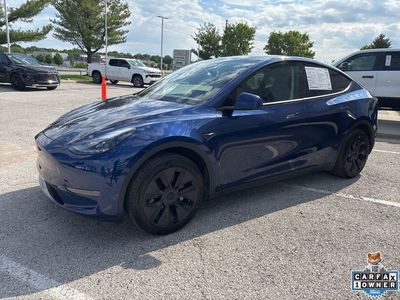 2024 Tesla Model Y - Photo 14