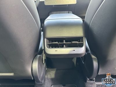 2024 Tesla Model Y - Photo 47