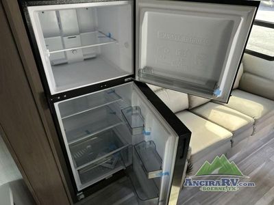 2026 Keystone RV Cougar Half-Ton - Photo 11