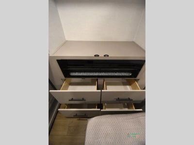 2026 Alliance RV Delta — photo 41 view