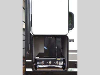 2026 Alliance RV Delta — photo 8 view