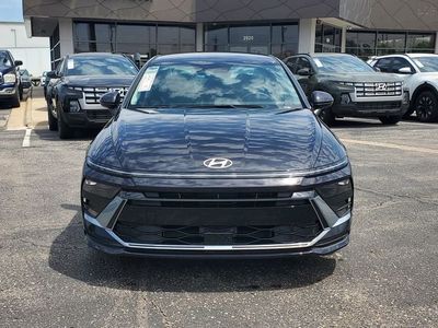 2026 Hyundai Sonata Hybrid — side profile view