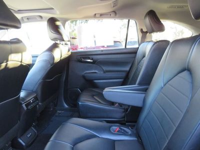 2023 Toyota HIGHLANDER - Photo 18