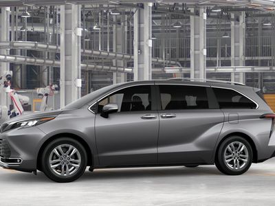 2026 Toyota Sienna - Photo 3