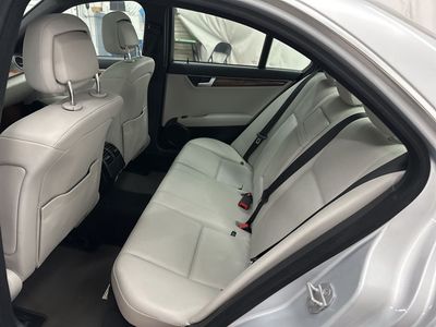 2012 Mercedes-Benz C-Class — photo 19 view