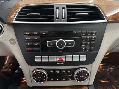 2012 Mercedes-Benz C-Class — photo 14 view