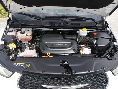 2022 Chrysler Pacifica - Photo 9