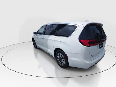 2022 Chrysler Pacifica - Photo 5