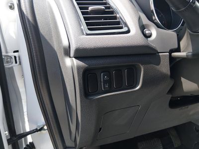 2025 Mitsubishi Outlander Sport - Photo 13