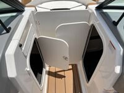 2025 Chaparral 23 SSI - Photo 15