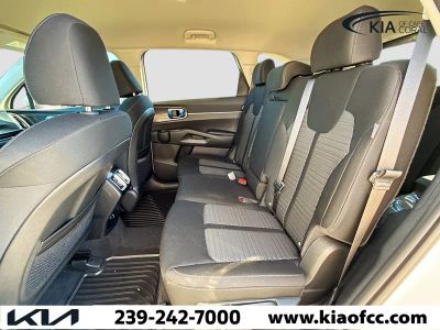 2026 Kia Sorento — photo 19 view
