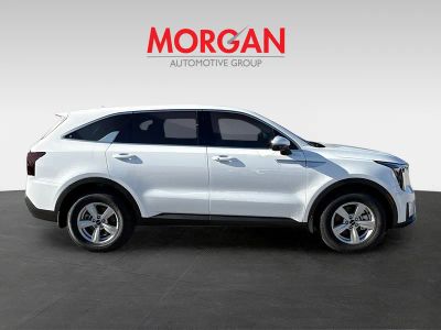 2026 Kia Sorento — engine compartment view
